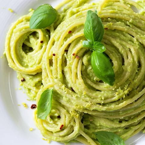 Creamy Avocado Pasta with Lime